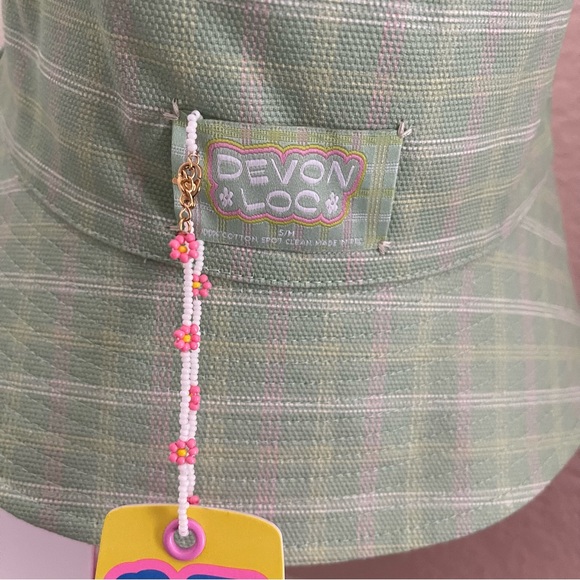 Lack of Color NWT Devon Lee Carlson Collaboration Green Plaid/Beige Bucket Hat - Picture 10 of 15
